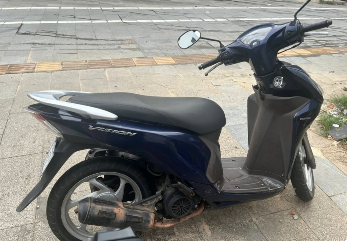 出售物品：本田踏板摩托车