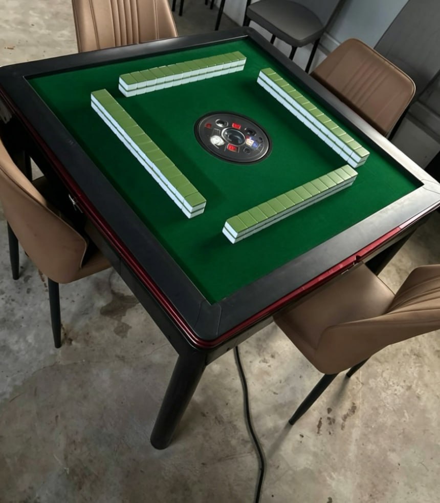 出售物品： 麻将桌