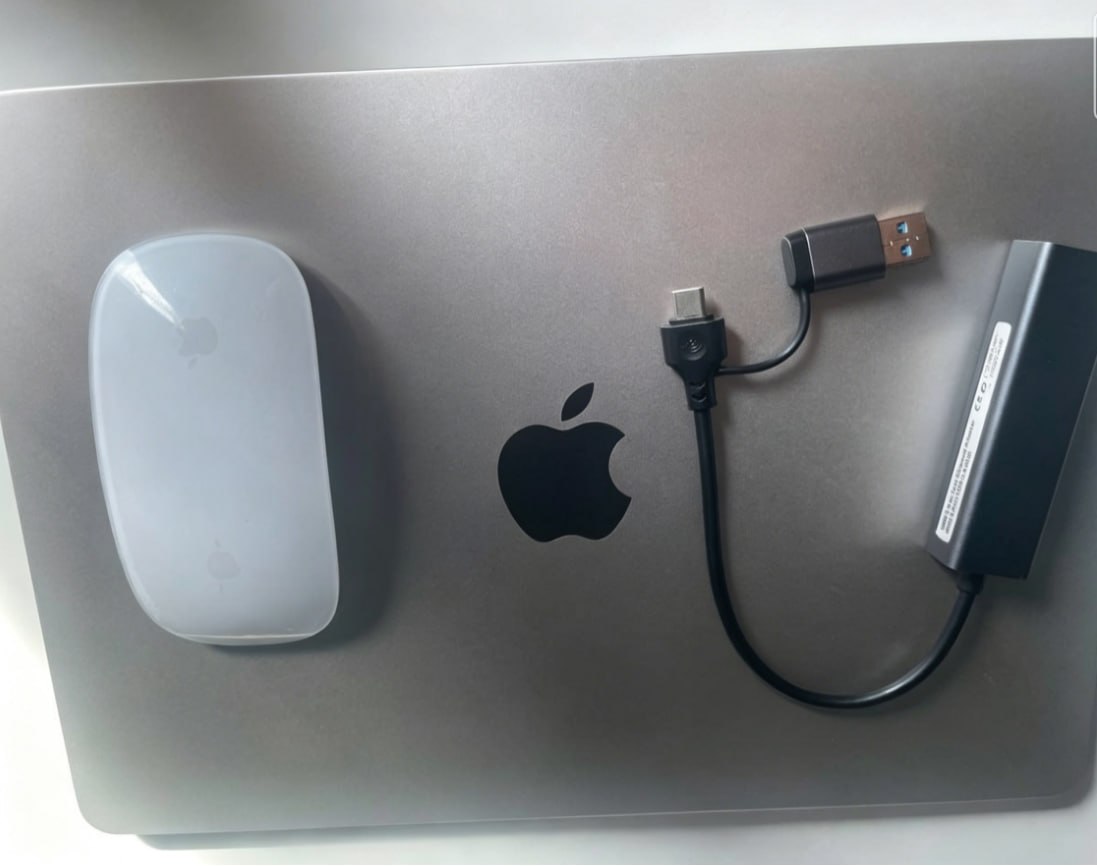 出售物品：苹果笔记本电脑