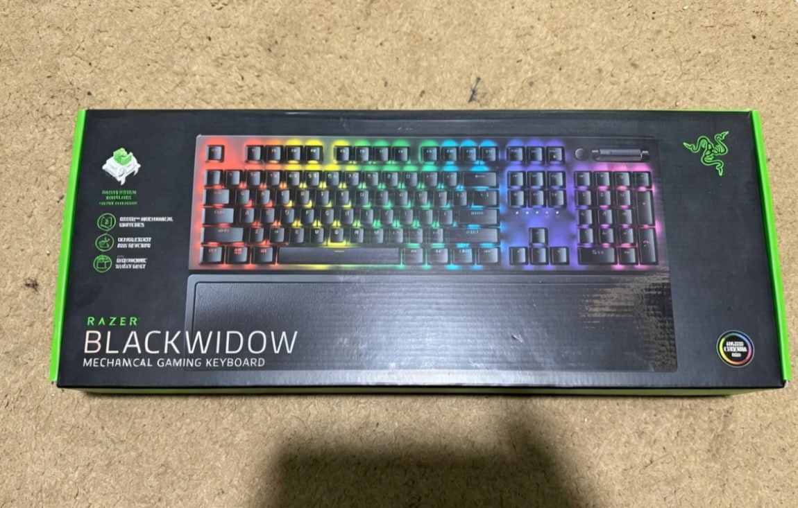 出售物品：键盘 雷蛇黑寡妇V3