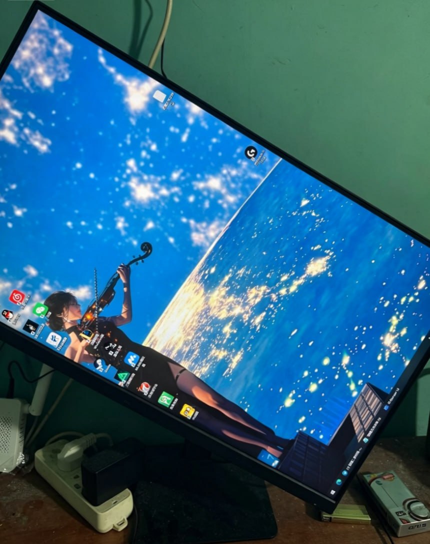 出售物品:华硕27寸2K 240hz
