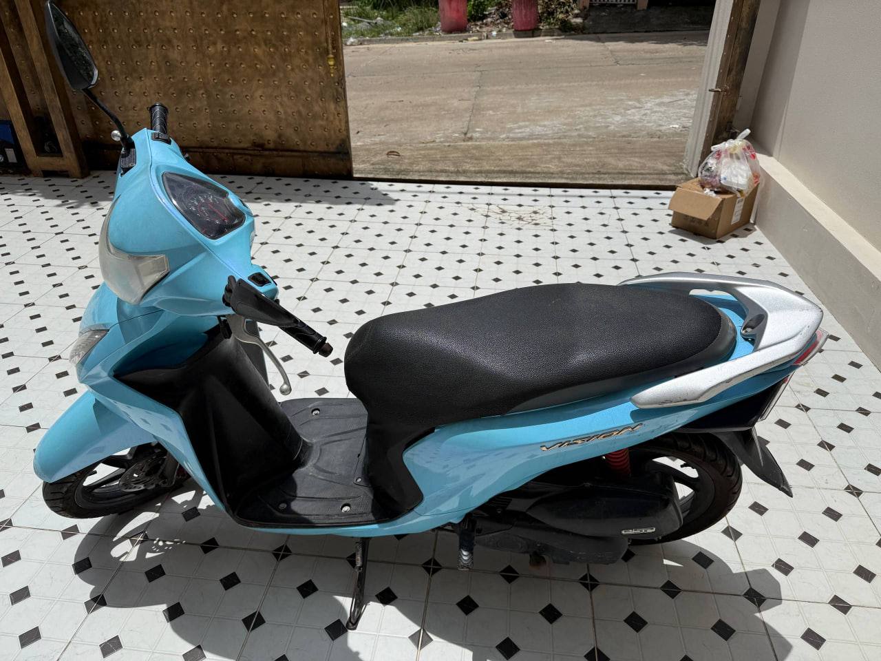 出售物品：本田摩托车