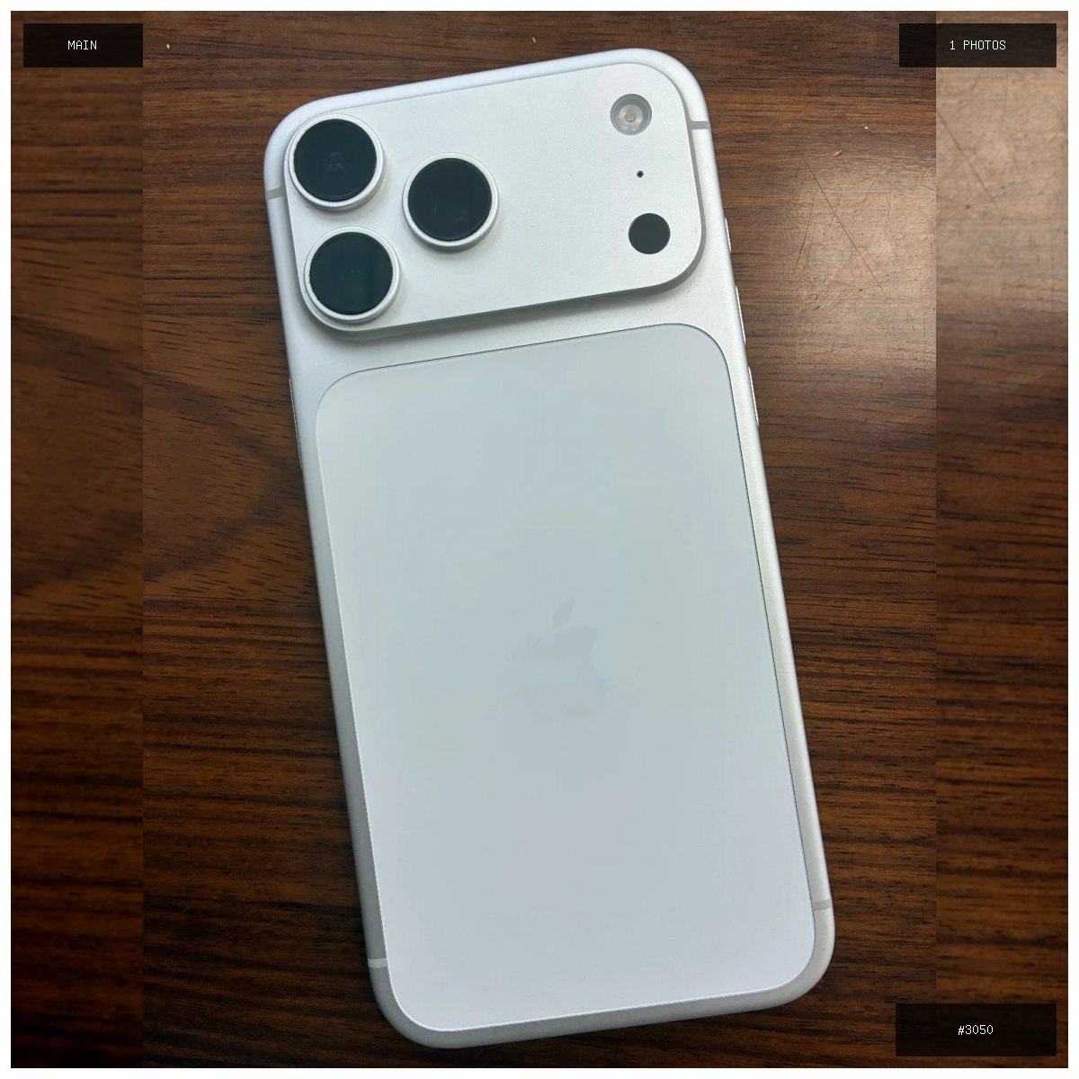 🟢 在售 📦 二手商品预览 🏷 iPhone17pro Max 白/256G/国行 💵 价格:面…