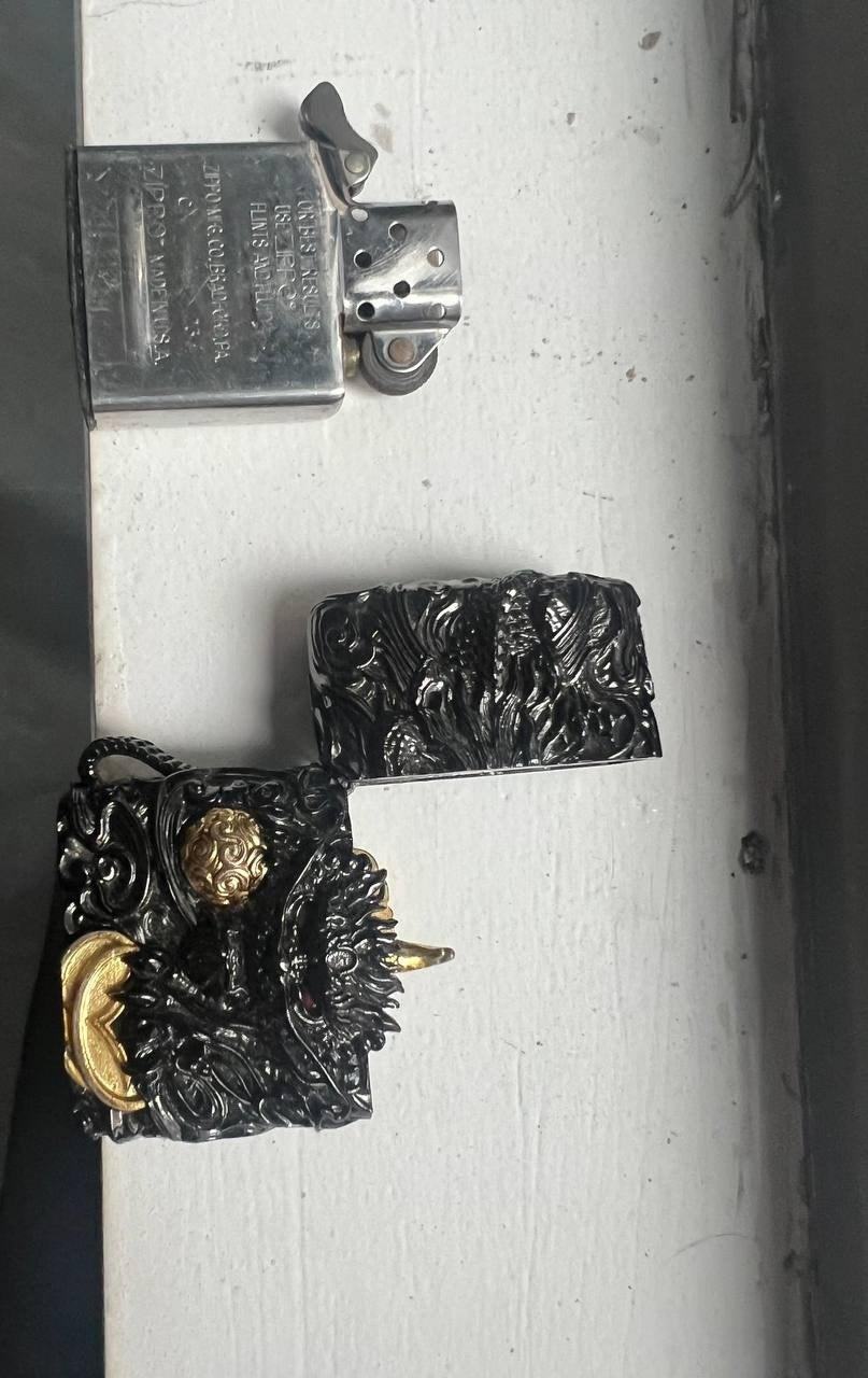 出售物品:Zippo打火机灵动貔貅招财 …
