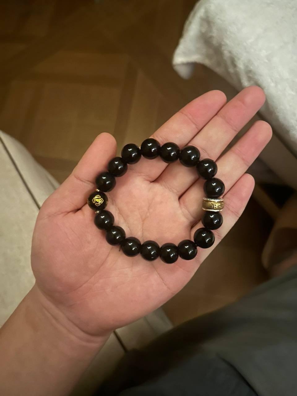 出售物品:钓鱼头灯➕黑曜石手串 价 格:…