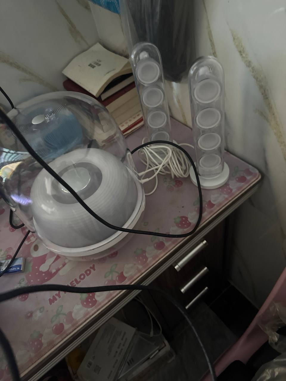 出售物品:哈曼卡顿水晶四代 价 格:150USD 位 置:#西港 联系方式:@Lucky8888…