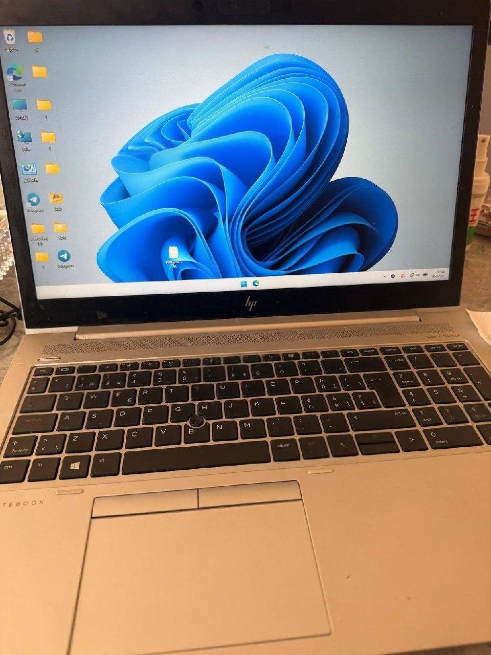 出售物品:打包出售 价 格:700 商品类别:#手机数码 位 置:#金边 金街 联系方式:@DF…