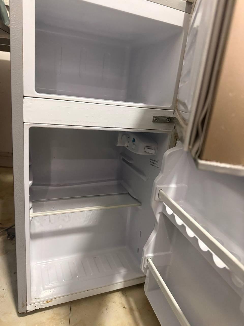 出售物品：冰箱‍‌​‌​‌‌​‌‌​​​​‌​‌​‌‌‌‌​‌​​‌‍ 价 格：60 USD 商…