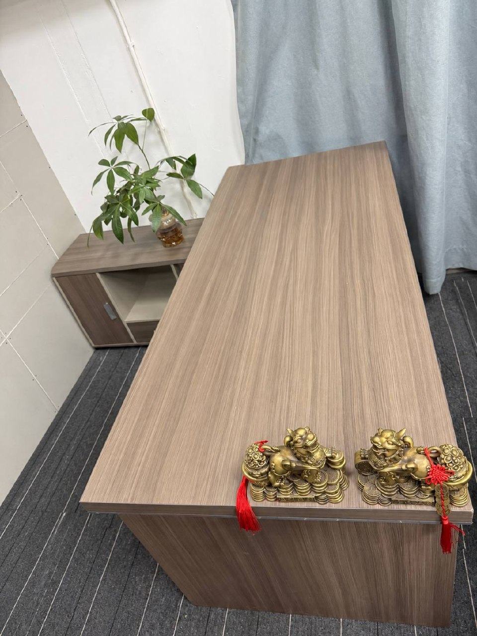 出售物品:生活用品,看上联系,给钱就卖,多件优惠 价 格:私聊详谈 商品类别:#生活闲置 位 置…