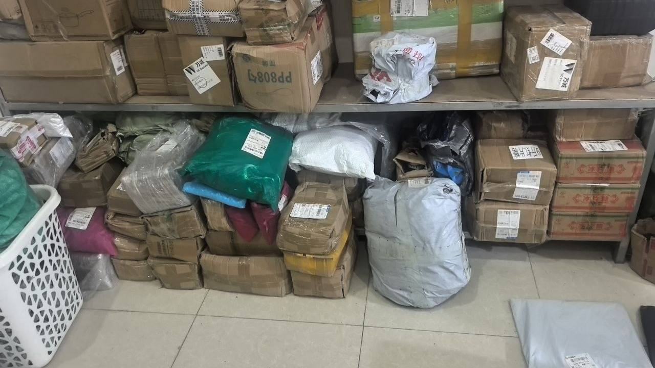 出售:奶茶设备及配料 价格:面议 位置:潮州会馆附近 交易方式:自取 联系方式:@VCP0001…