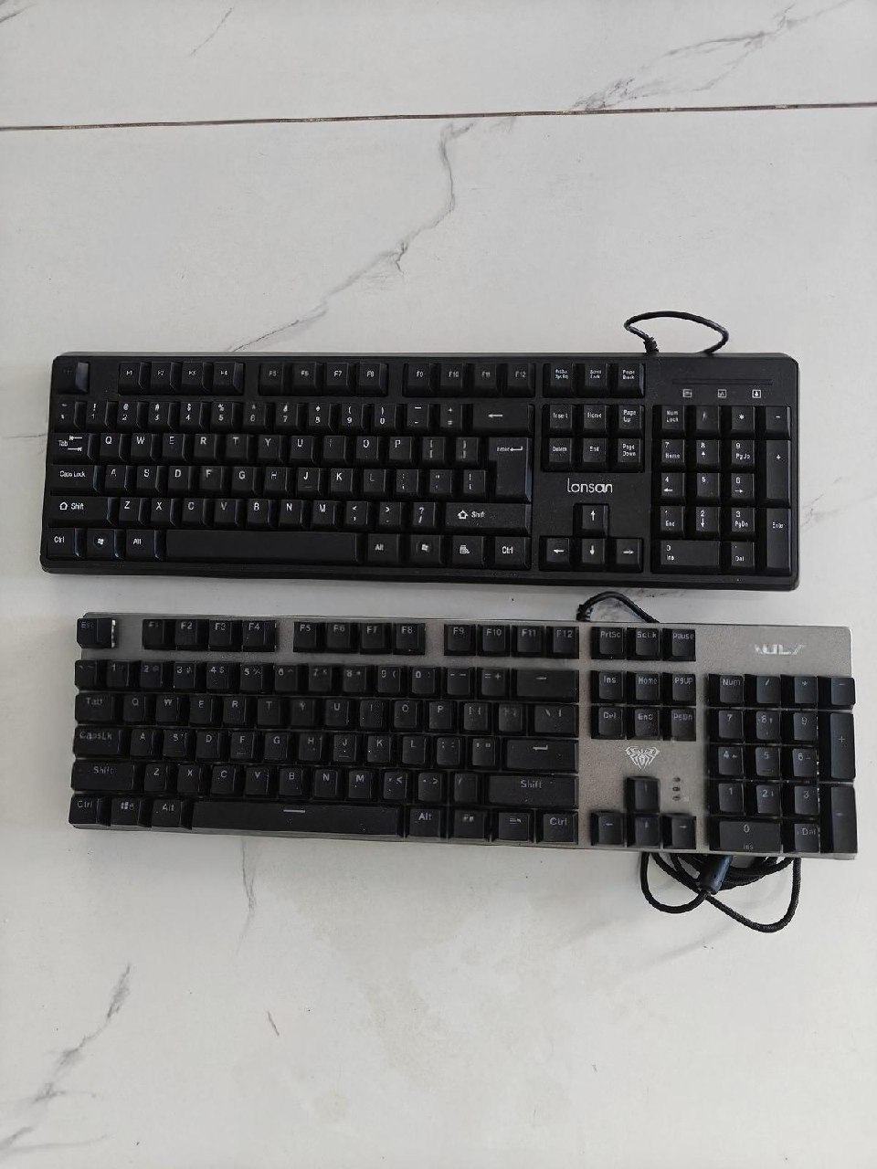 出售物品:超级好用的 键盘 价 格:10 USD 商品类别:#电脑办公 位 置:#西港 OB 联…
