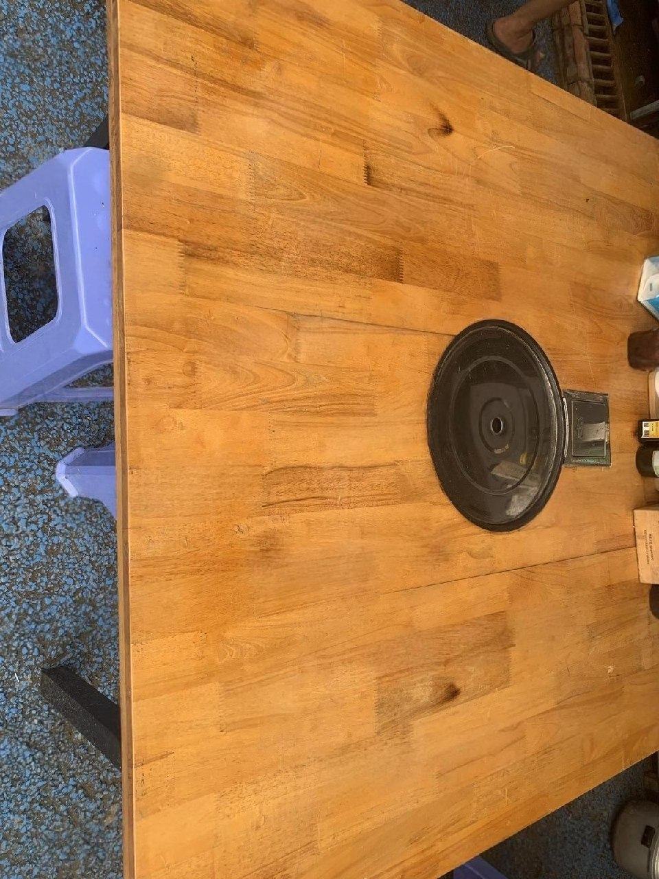 出售物品:多功能火锅桌 价 格:100 USD 商品类别:#家具家电 位 置:#西港 西港万达一…
