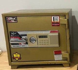 出售物品:保险30$ 3把🔑带密码 维修工具套装30$ 天官赐福40$ 价 格: 商品类别:#百…