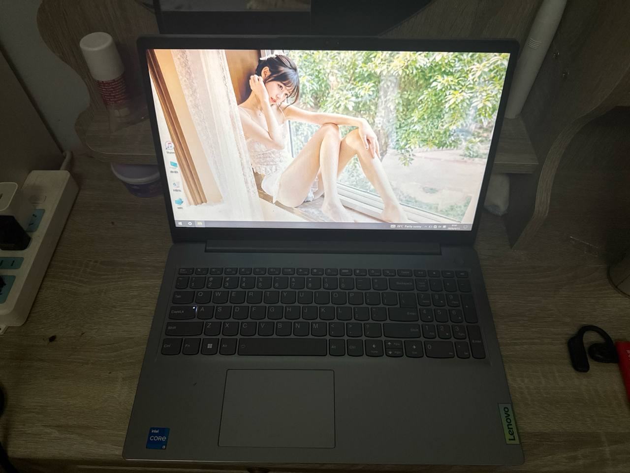出售物品:Lenovo 价 格:私信 商品类别:#电脑 位 置:#西港 联系方式:@xigang…