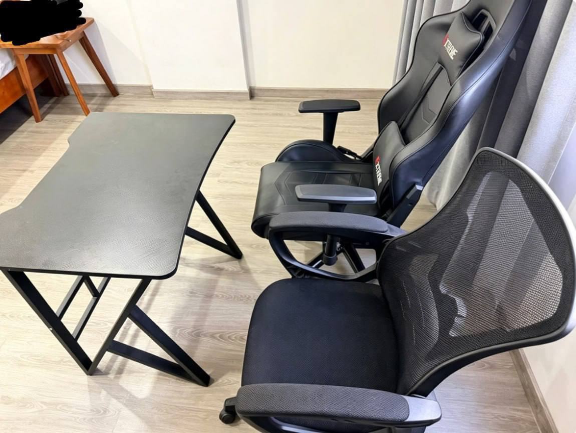 出售物品:电脑桌椅 价 格:80 USD 位 置:#西港 海豚附近 酒吧街 联系方式:@Carl…