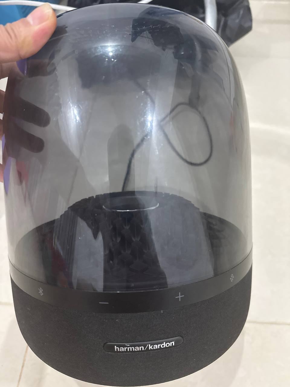 出售:哈曼卡顿琉璃4 价格:120 位置:#西港 交易方式:自取 联系方式:@akkk0916 …