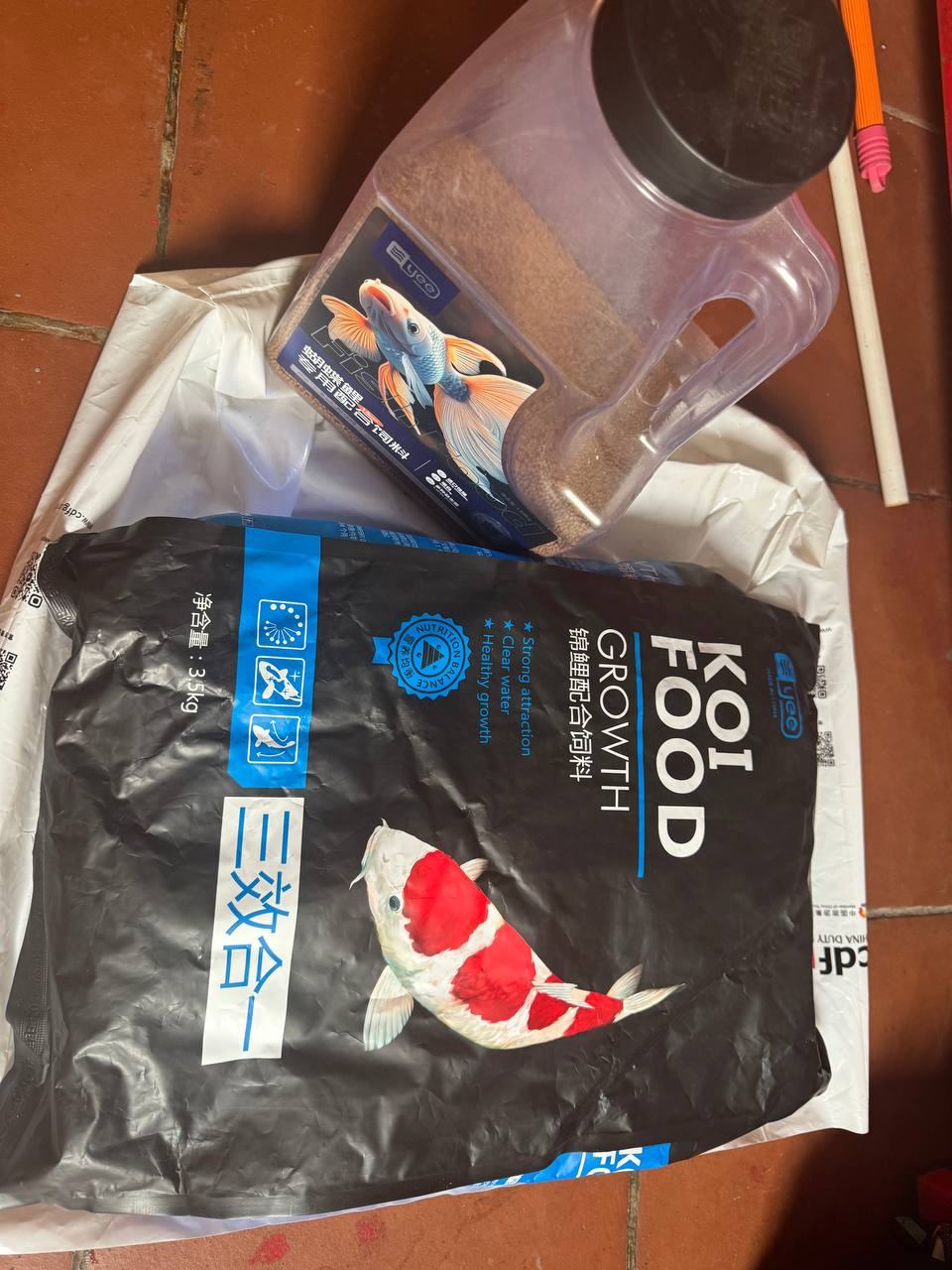 出售物品:观赏鱼饲料 价 格:15$ 商品类别: 位 置:#西港 联系方式:@COW898688…