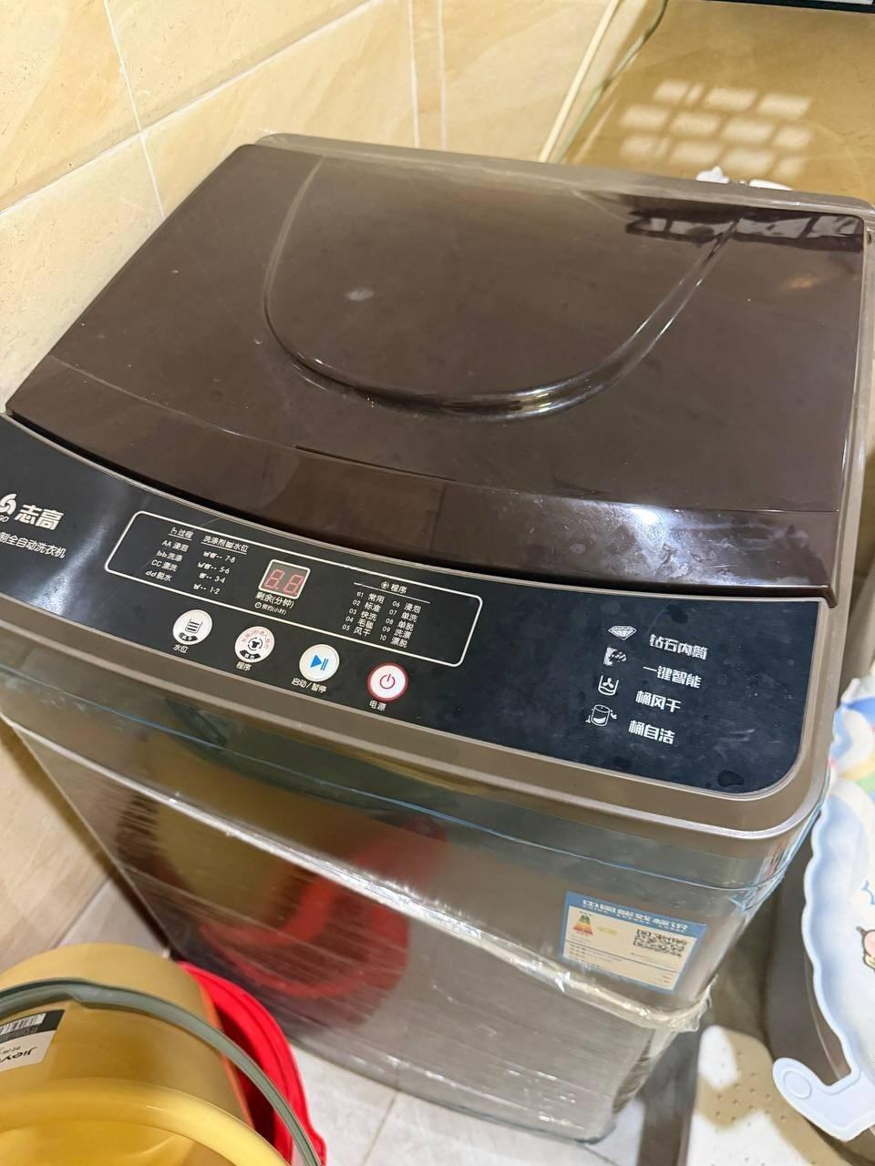 出售物品:洗衣机 价 格:40 USD …
