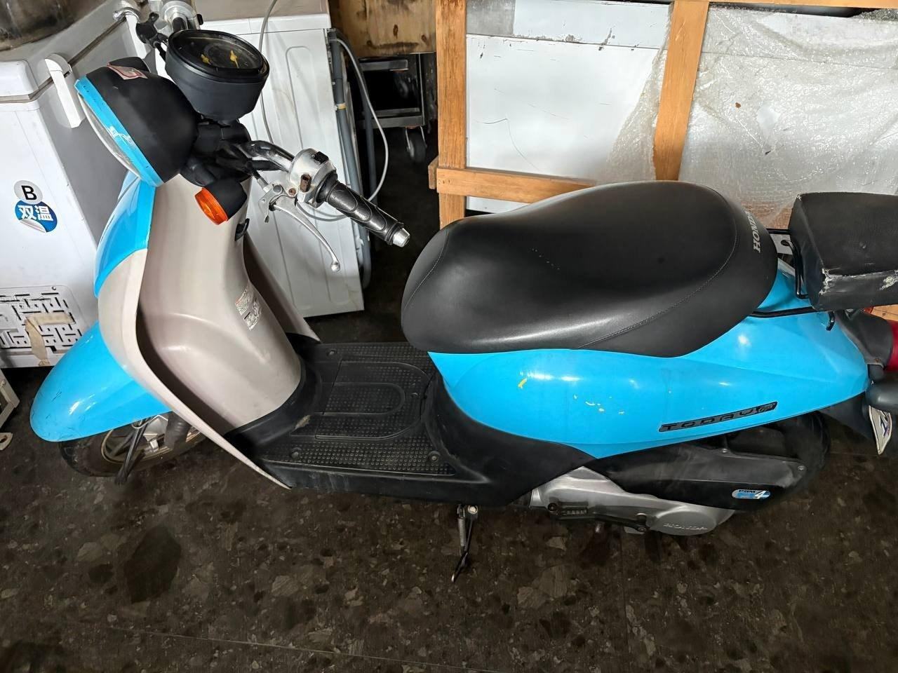 出售物品:本田50cc 价 格:188 …
