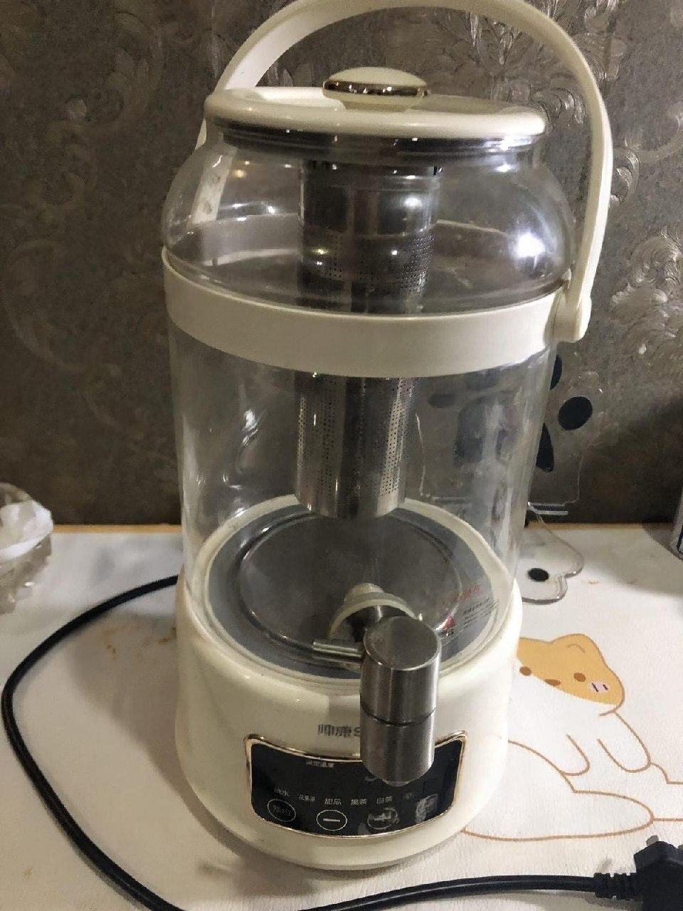 出售物品:生活闲置 价 格:10 USD 商品类别:#生活闲置 位 置:#西港 金沙赌场附近 联…