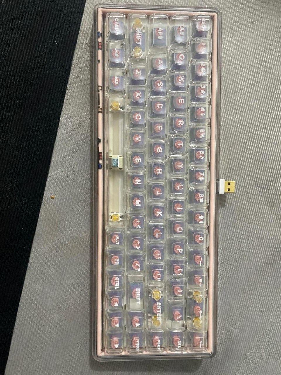 出售物品:键盘出售,Ainbell(Base68限定款)键盘客制化机械热插拔三模DIY无线键盘,…