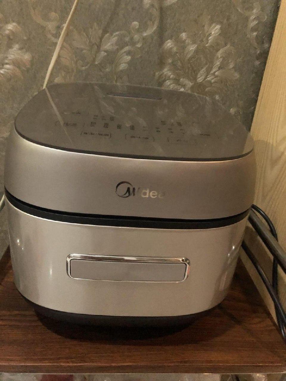 出售物品:闲置物品 价 格:40 商品类别:#家具家电 位 置:#西港 金沙赌场附近 联系方式:…