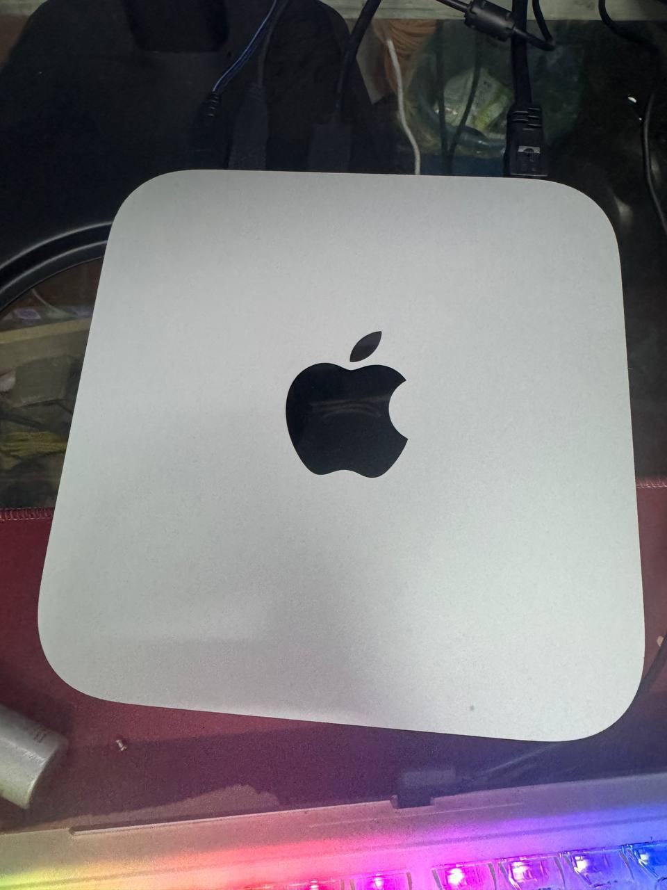 出售物品:mac mini2 512g 价 格:260$ 位 置:#西港 联系方式:@COW89…