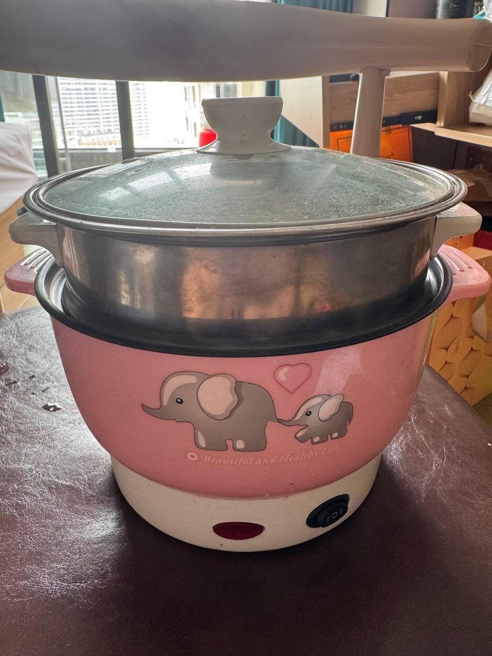 出售物品:锅碗瓢盆 价 格:热水壶8 两…