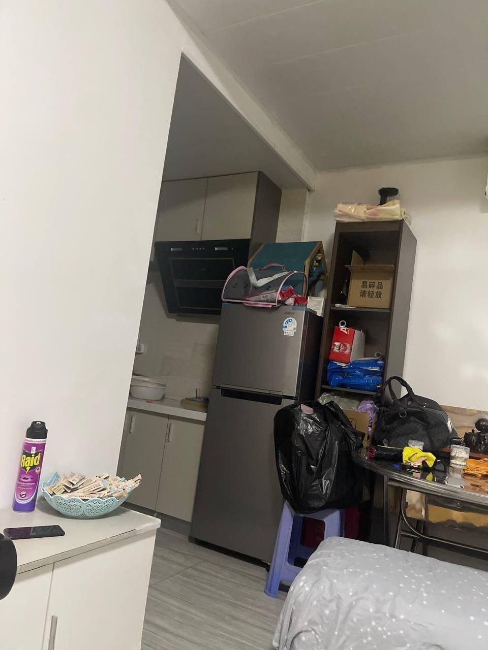 出售物品:三箱大冰箱 价 格:220 商…