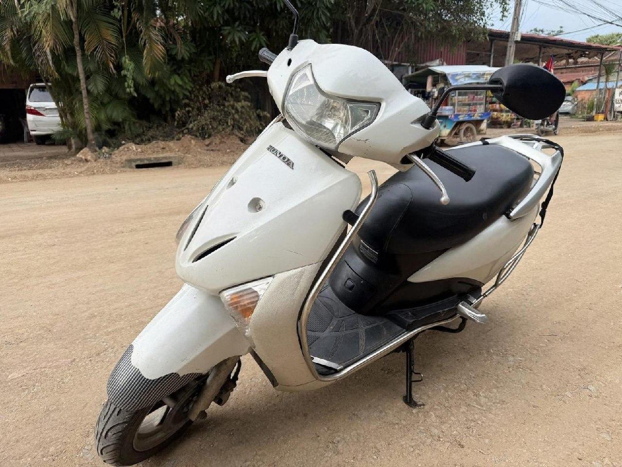 出售物品:出售摩托车 价 格:300 USD 商品类别:#汽车摩托 位 置:#金边 联系方式:@…