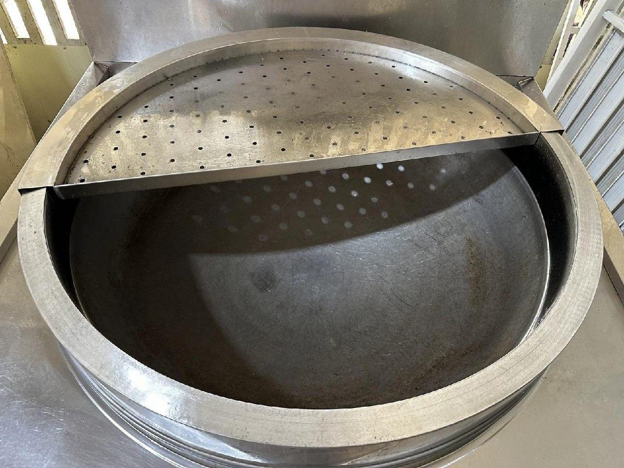 出售物品:超大猛火灶 价 格:280 商品类别:#家具家电 位 置:#金边 金边 联系方式:@h…