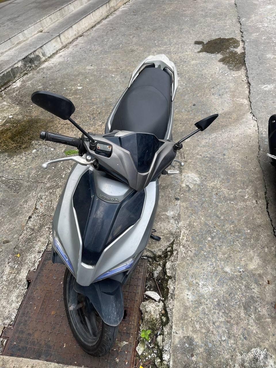 出售物品:本田弯刀4代 125cc 价 …