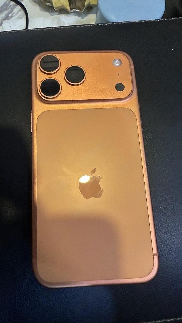 出售物品:iPhone 17 Pro Max 256gb (橘色) 价 格:1188 USD 商…