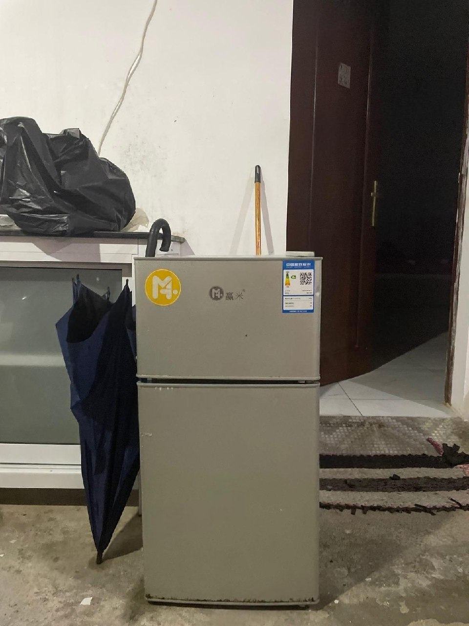 出售物品:急出小冰箱 价 格:私聊详谈 商品类别:#家具家电 位 置:#西港 联系方式:@USD…