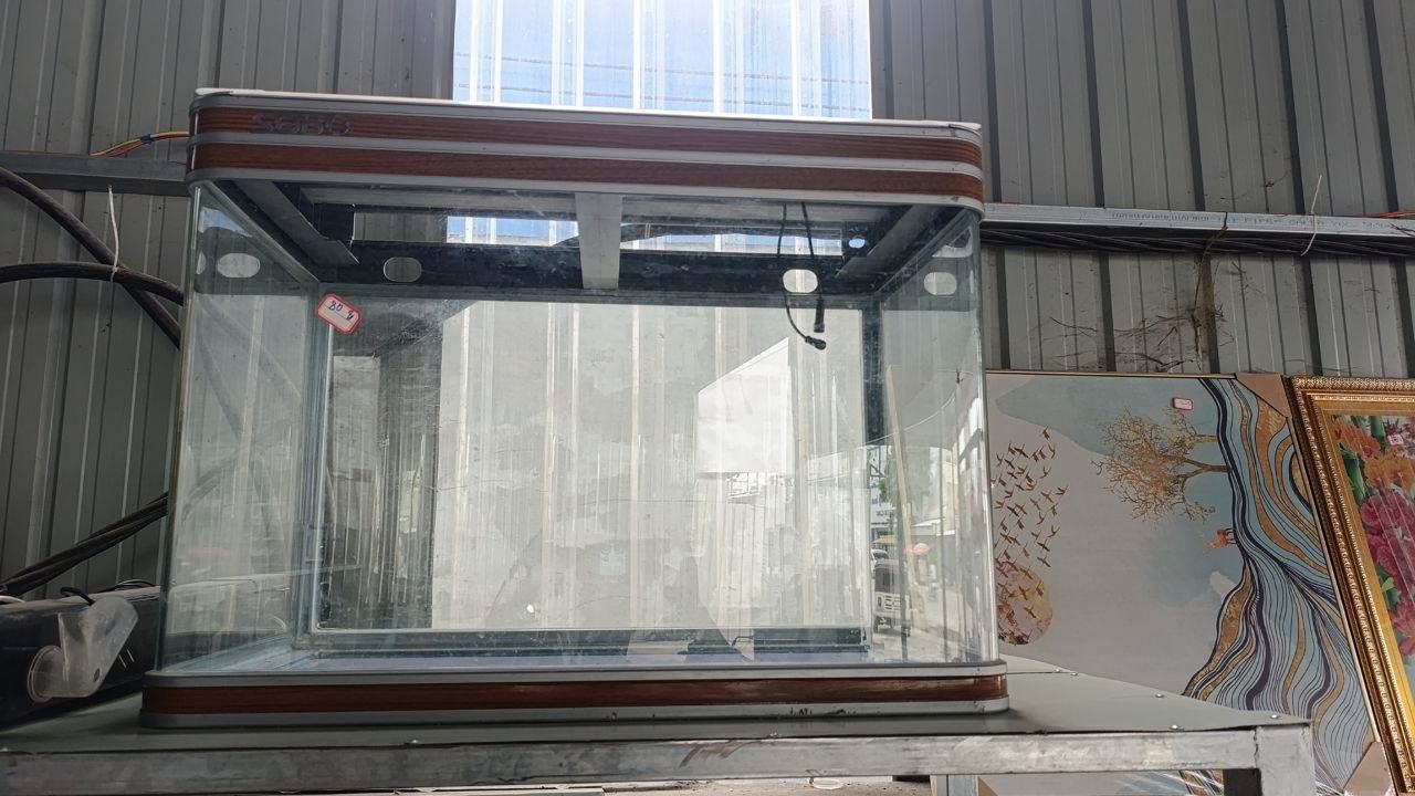 出售物品:二手物品 价 格:私聊 位 置:河内路 联系方式:@duoduo11245 交易方式:…