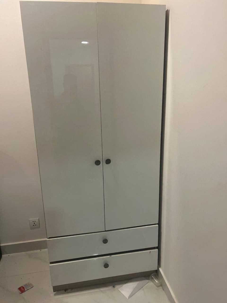 出售物品:全新衣柜两个 价 格:70 USD 商品类别:#手机数码 位 置:#金边 4号路 联系…