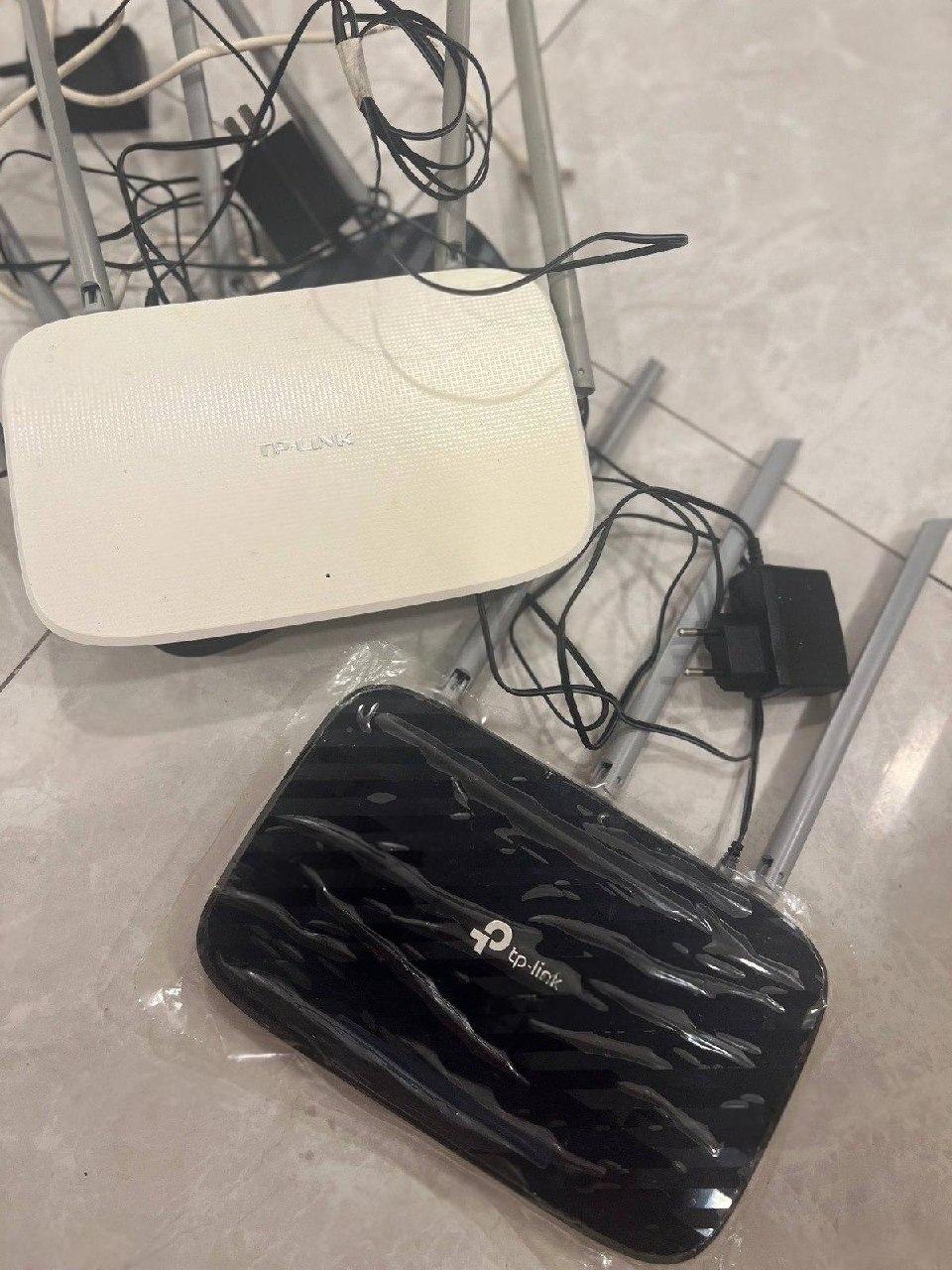 出售物品:路由器 价 格:10 USD一…