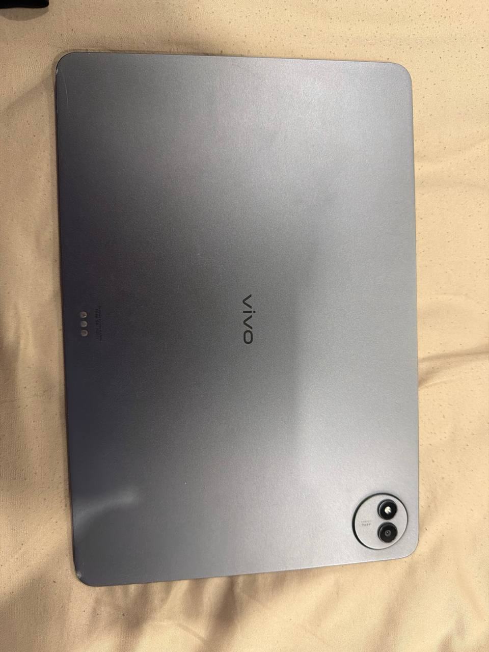 出售:vivo pad 5pro 价格:500 位置:#西港 交易方式:自取/送货上门 联系方式…
