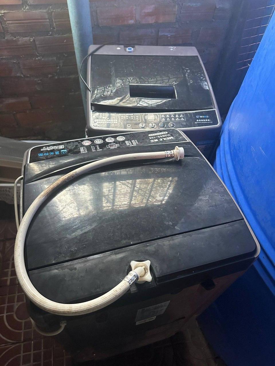 出售物品:洗衣机2台 价 格:打包价50…