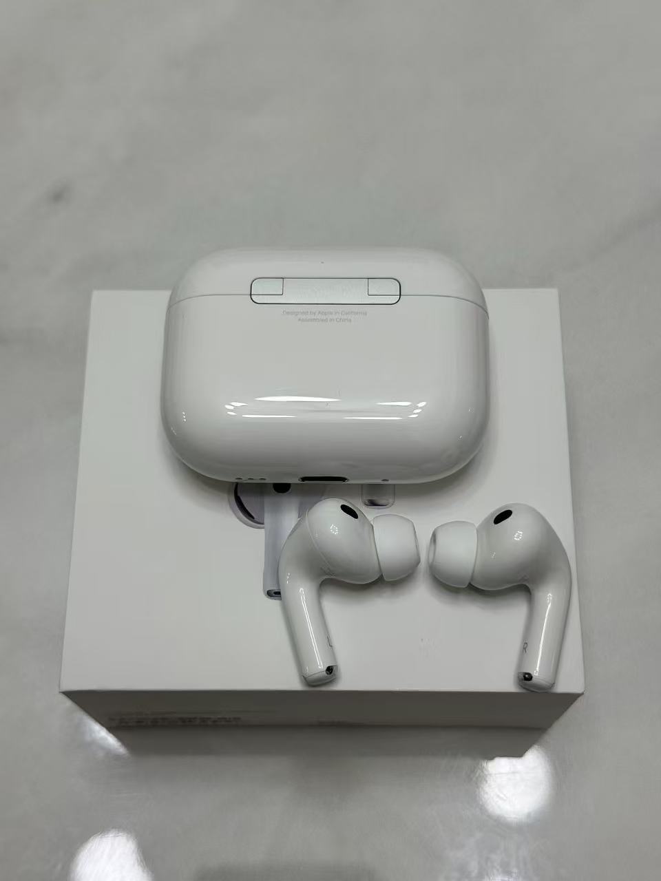 出售物品:AirPods pro蓝牙耳机 价 格:118$ 位 置:西港 联系方式:@Judit…