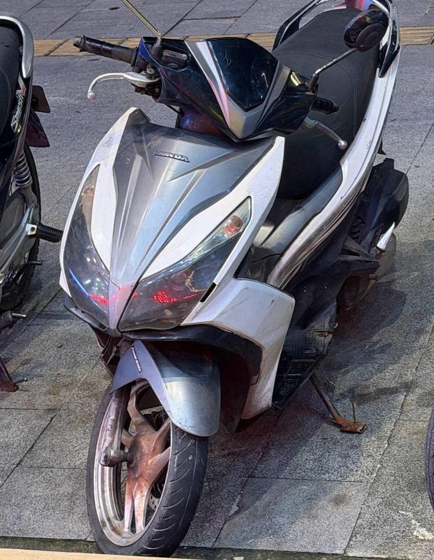 出售物品:摩托车 价 格:180 商品类…