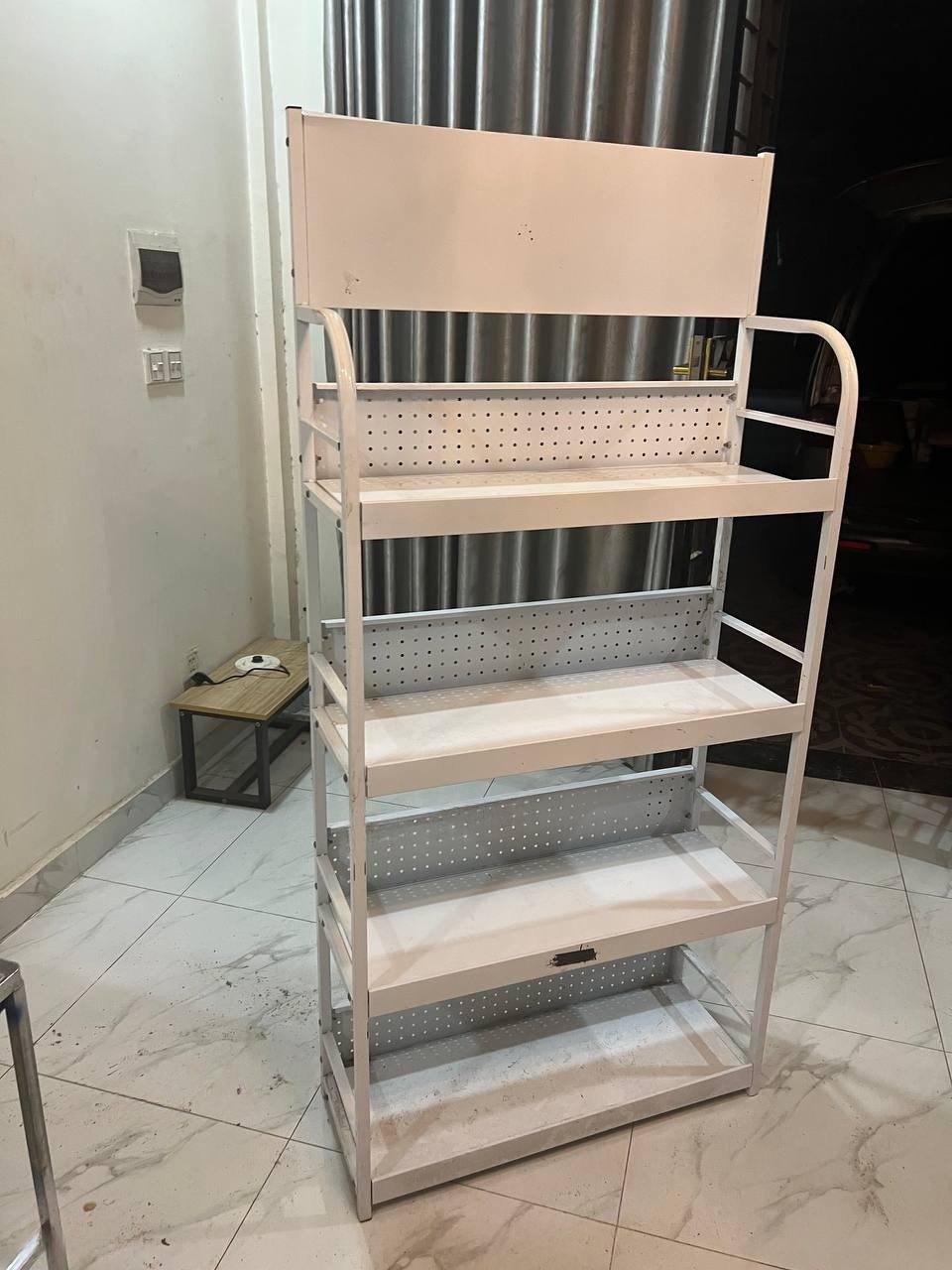 出售物品:超市展示架(九成新) 价 格:…