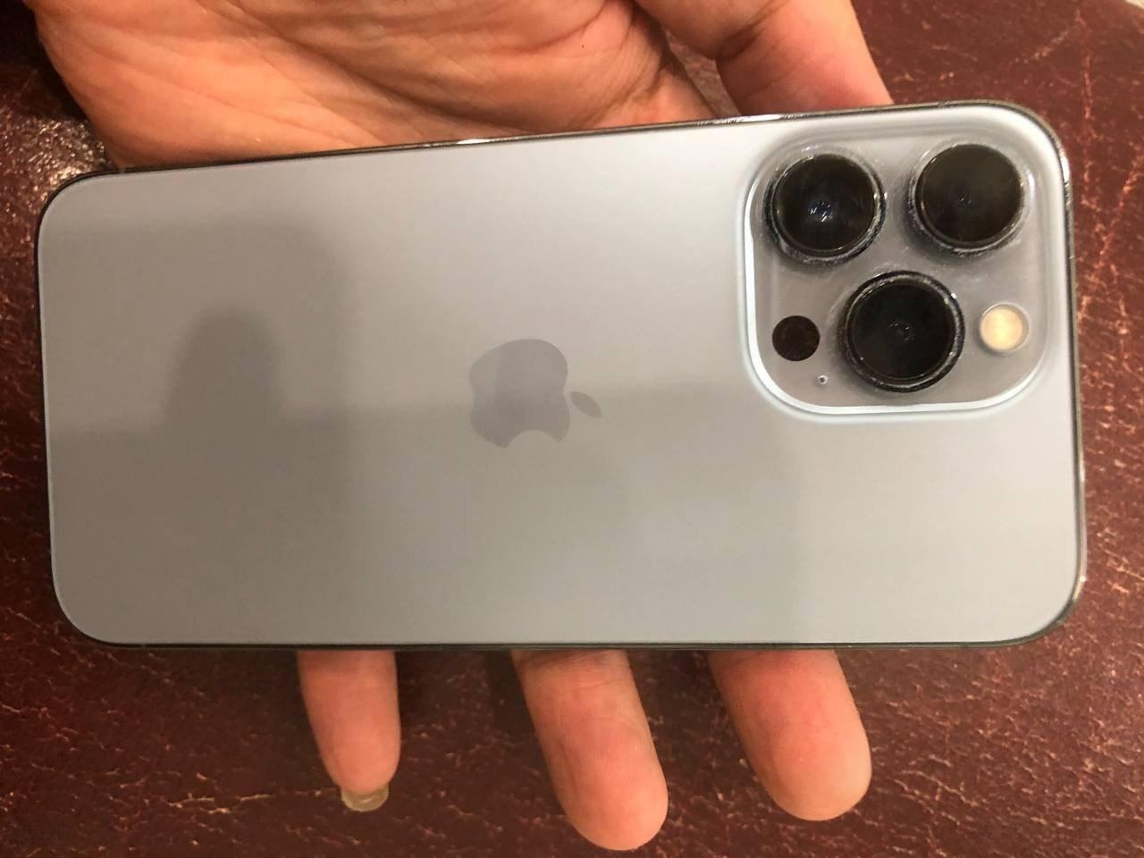 出售物品:苹果13 Pro 价 格:私聊…