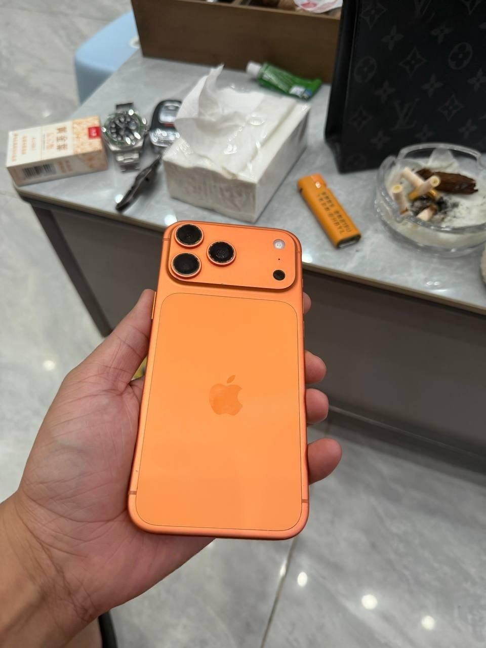 出售物品:17PM 价 格:750 商品…