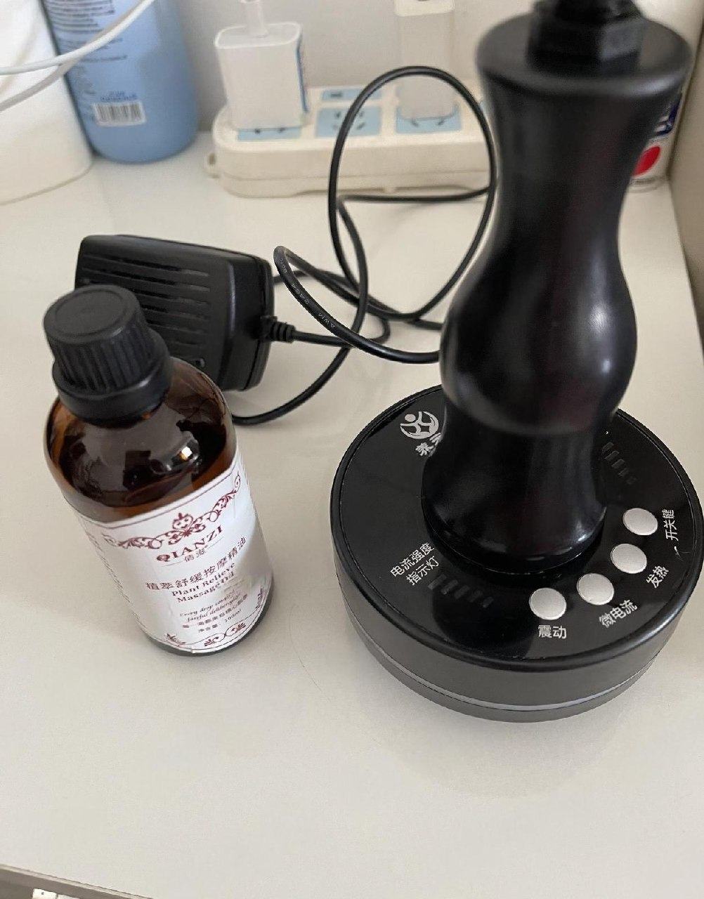 出售物品:电动经络全身按摩器 价 格:35 USD 商品类别:#生活闲置 位 置:#西港 西港南…