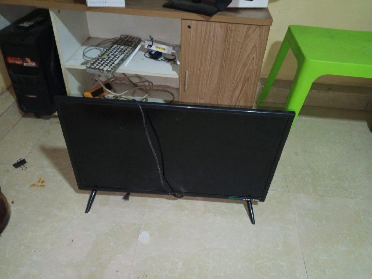 出售物品:打包价给钱就买 价 格:私聊详谈 商品类别:#电脑办公 位 置:#西港 联系方式:@A…