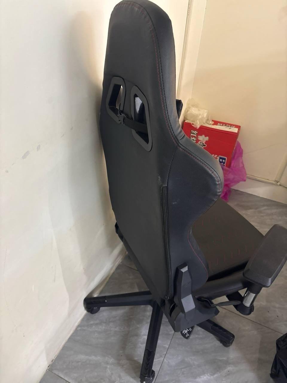 出售物品:电竞椅 价 格:45 商品类别…