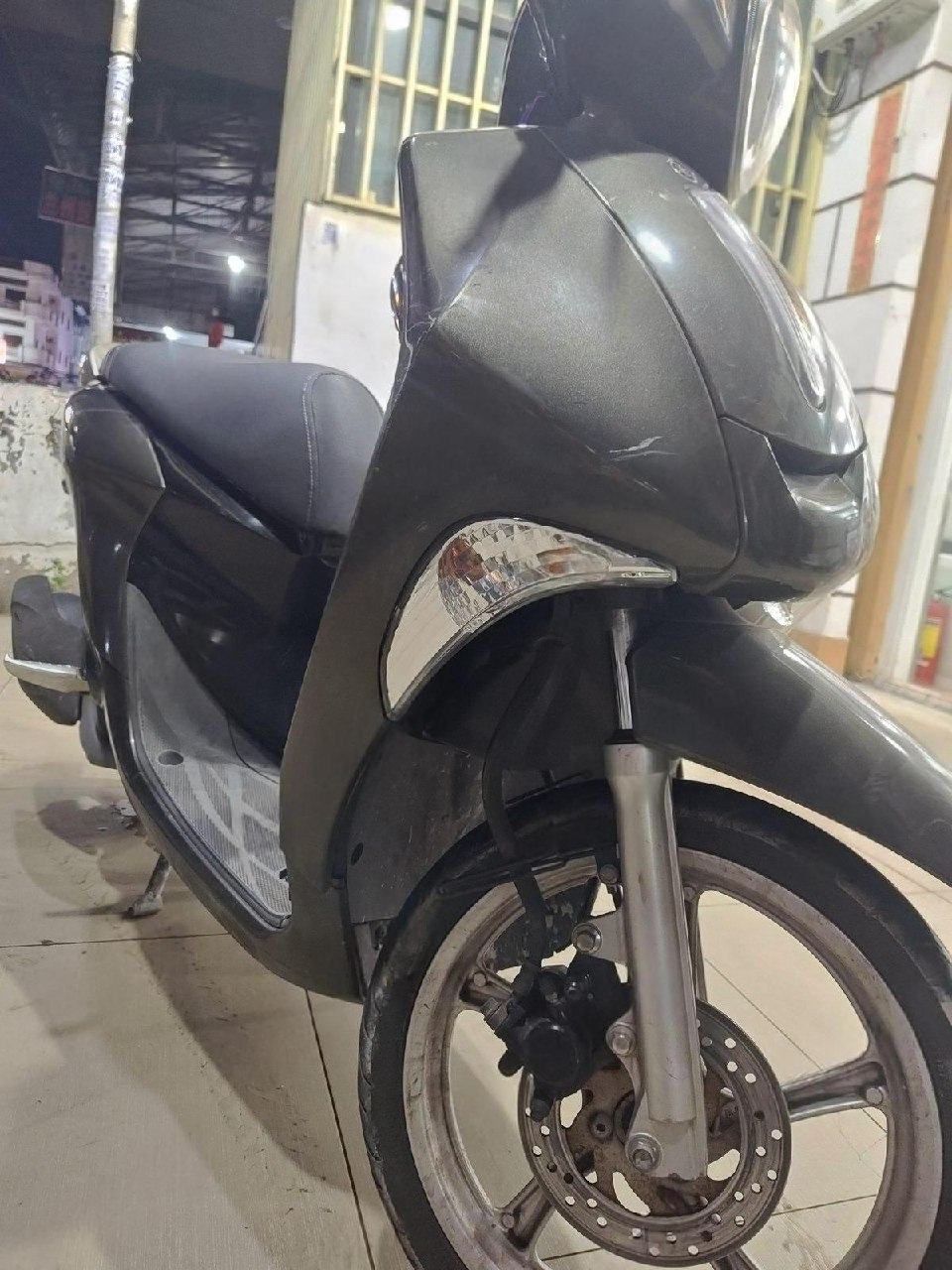 出售物品:雅马哈125cc 价 格:480 USD 商品类别:#汽车摩托 位 置:#西港 西港车…