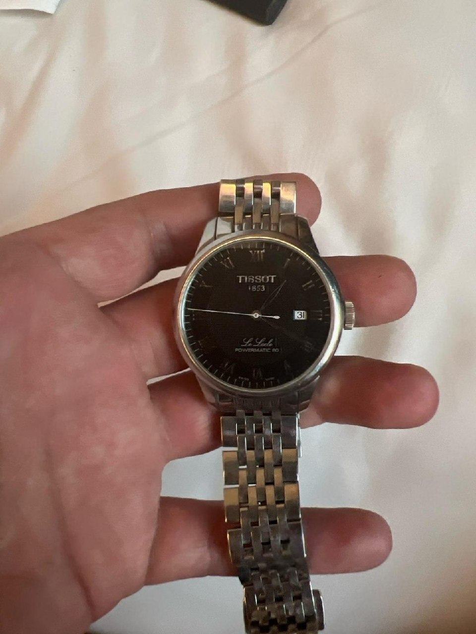 出售物品:天梭手表急出 价 格:280 商品类别:#手机数码 位 置:#西港 联系方式:@lao…