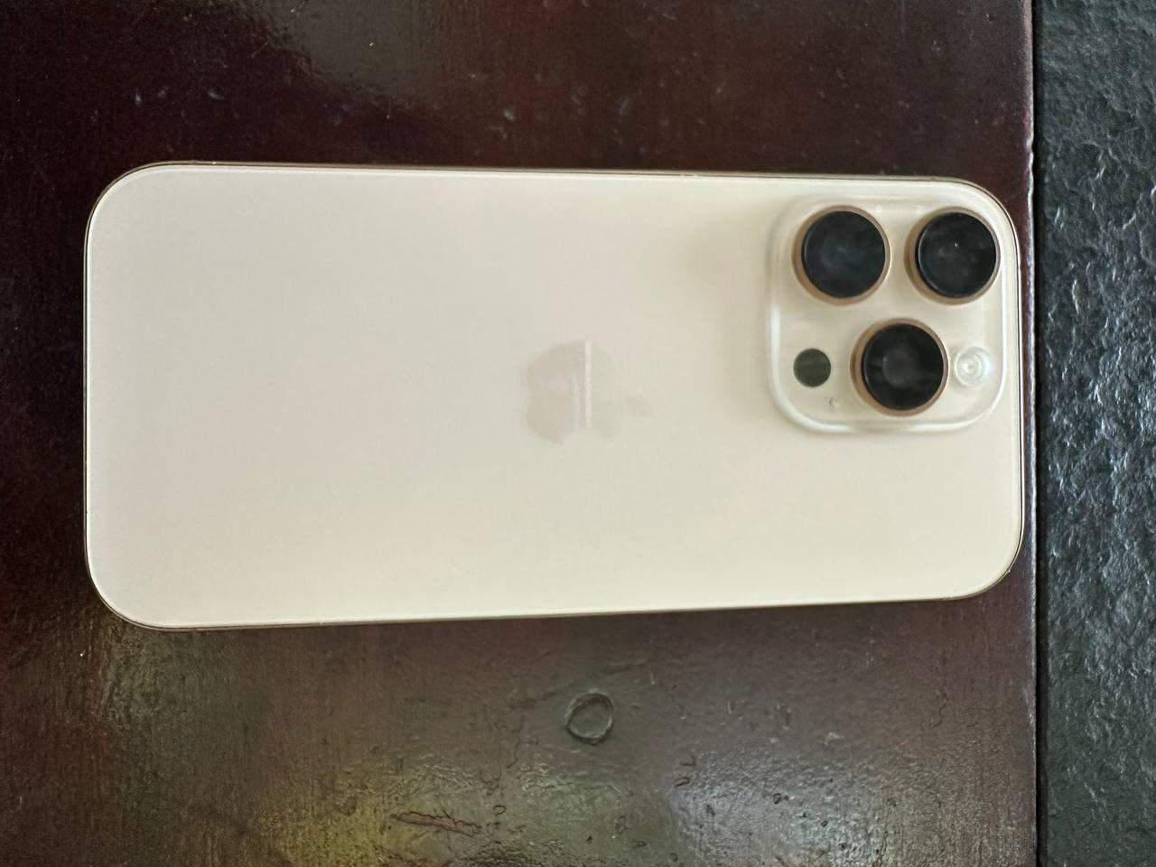 出售物品:苹果16pro 价 格:600…